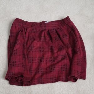 Plaid pattern skirt